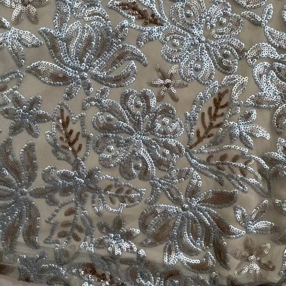 Let tout Petits girls gold cream sequin party shift dress - Picture 8 of 9